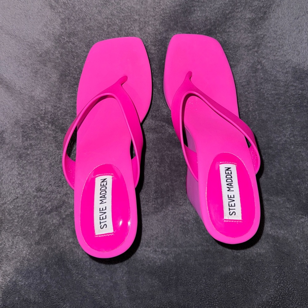 Steven Madden Jelly Sandals - Size 7 Women’s